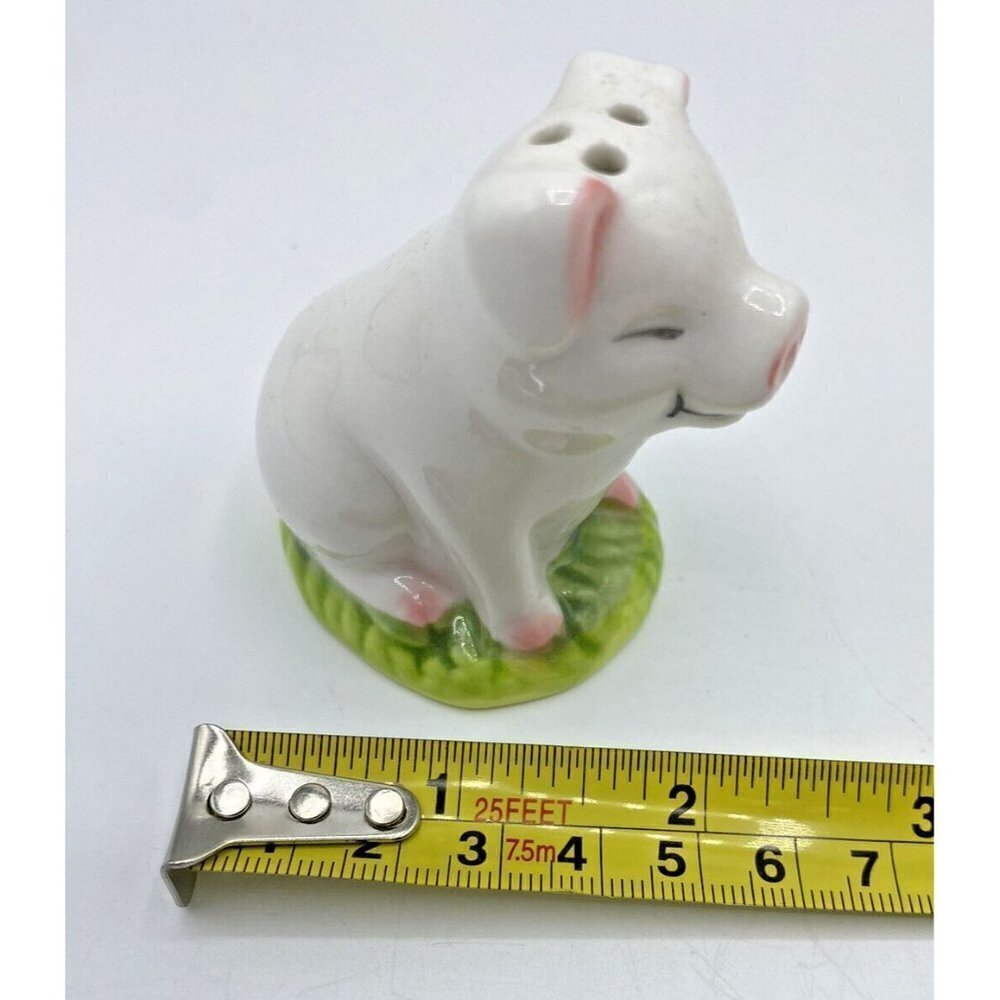Ceramic Pig Piglet Salt Shaker Figurine Farmhouse White Green Pink Farm Animal - Picture 8 of 11